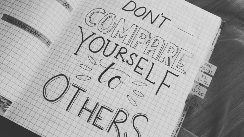 6 Negative Effects Of Self Comparison Socail comparison 800x450 1