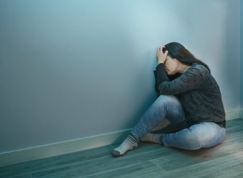 Unmasking the Aftermath: 10 Psychological and Emotional Issues Experienced by Cult Survivors emotional issues experienced by cult survivors