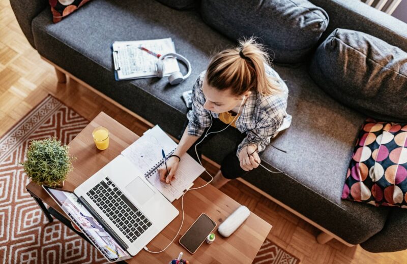 Gen Z Redefinition of Postgraduate Hustle